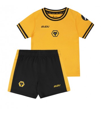 Wolves Hemmakläder Barn 2024-25 Kortärmad (+ Korta byxor)